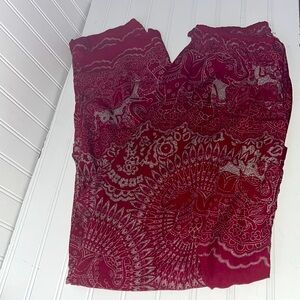 3/20🌟The elephant pants red and gray printed elastic waist pants size small